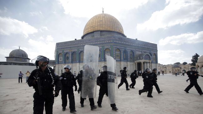 Ditutup Sehari, Israel Buka Lagi Masjidil Aqsa